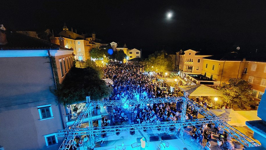 Noc-Grada-Labina3